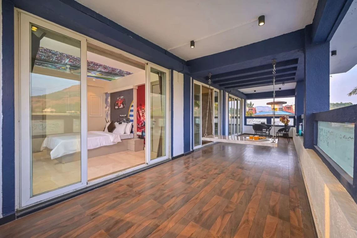 6 BHK Turf Villa in Lonavala with Sports theme rooms