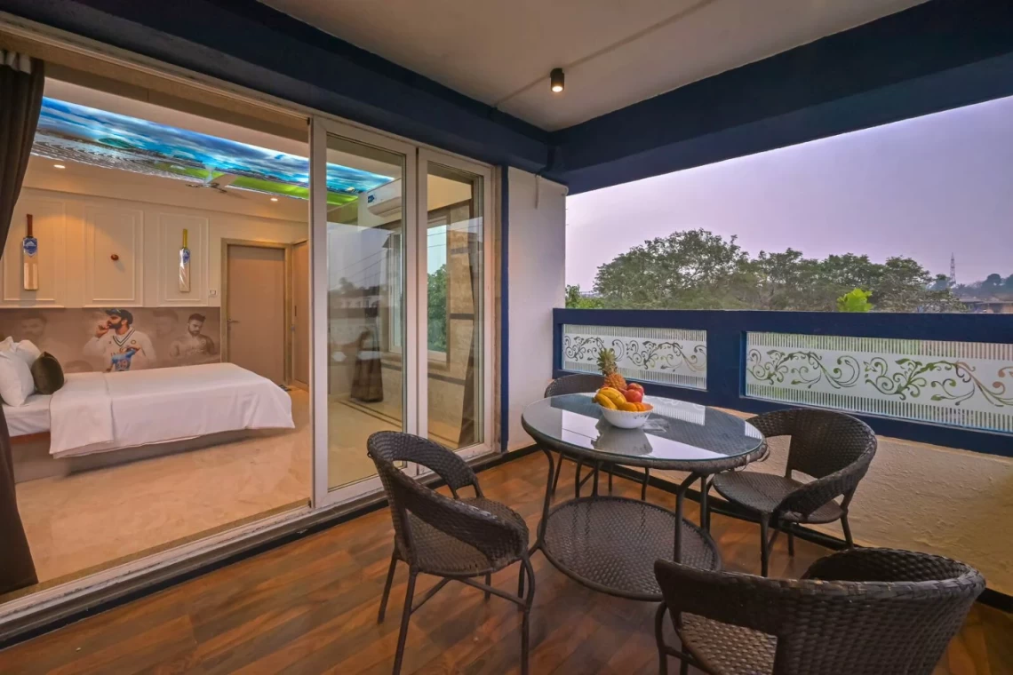 6 BHK Turf Villa in Lonavala with Sports theme rooms