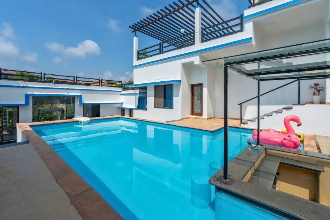 5 BHK villa with Private Cricket Turf & Private Paddle Court in Lonavala